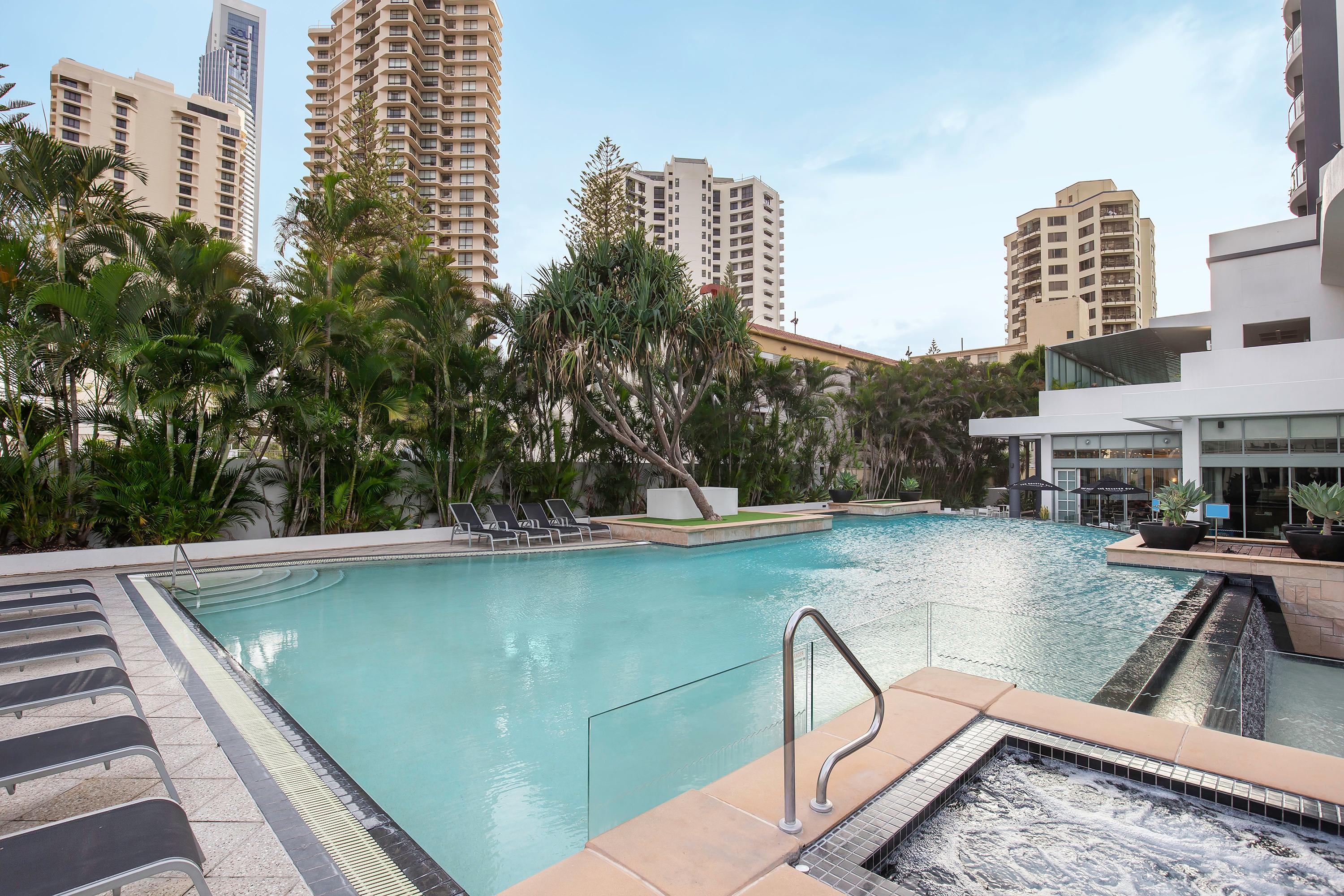 גולד קוסט Mantra Legends Hotel מראה חיצוני תמונה